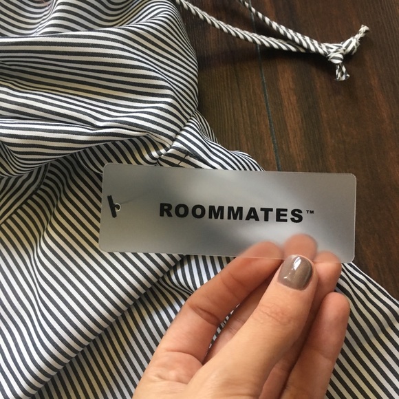 Off shoulder striped blouse - Picture 6 of 6